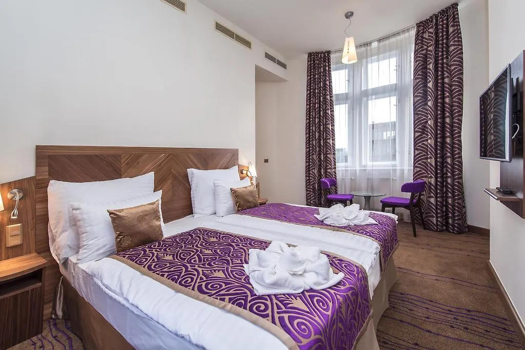 酒店 Merchants Crown Suites And Spa 布拉格