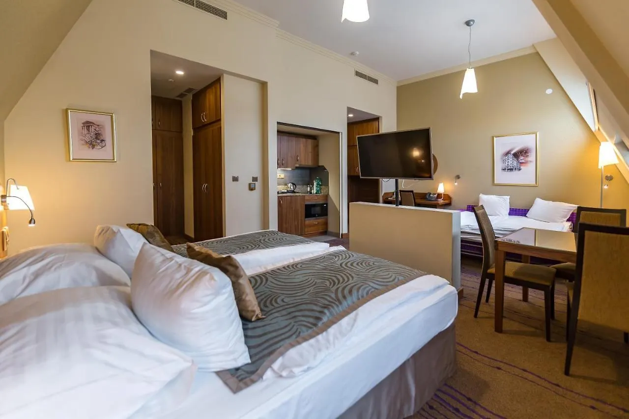 Merchants Crown Suites And Spa 布拉格 捷克